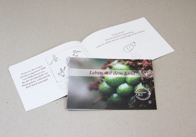 hebammenART® Broschüre "Leben mit dem Kind"